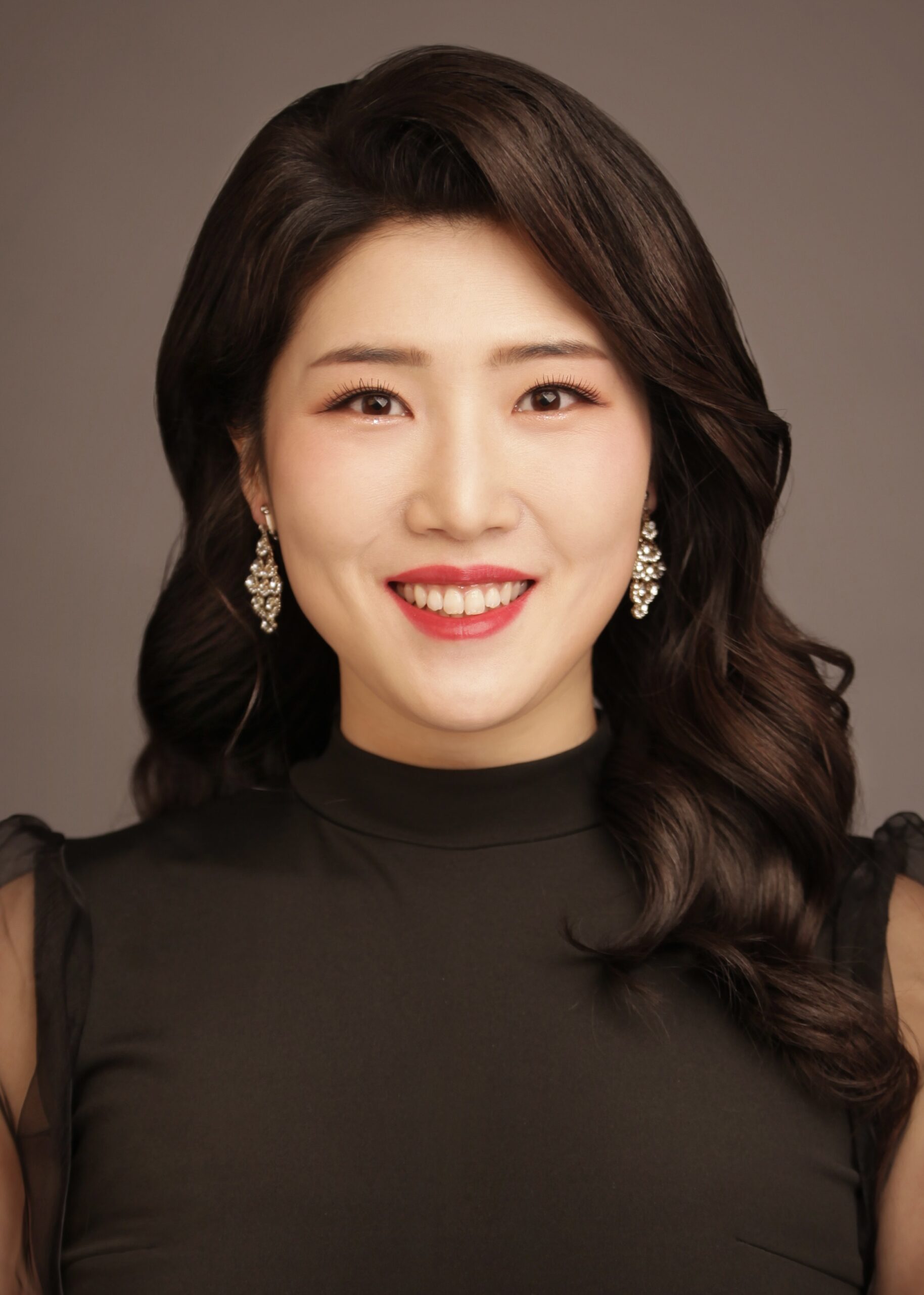 Josephine Lee